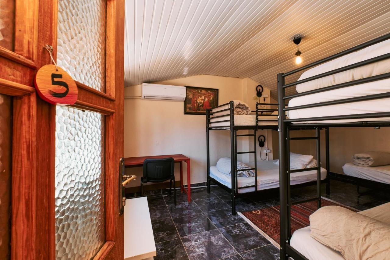 Hostel Vague Antalya Extérieur photo