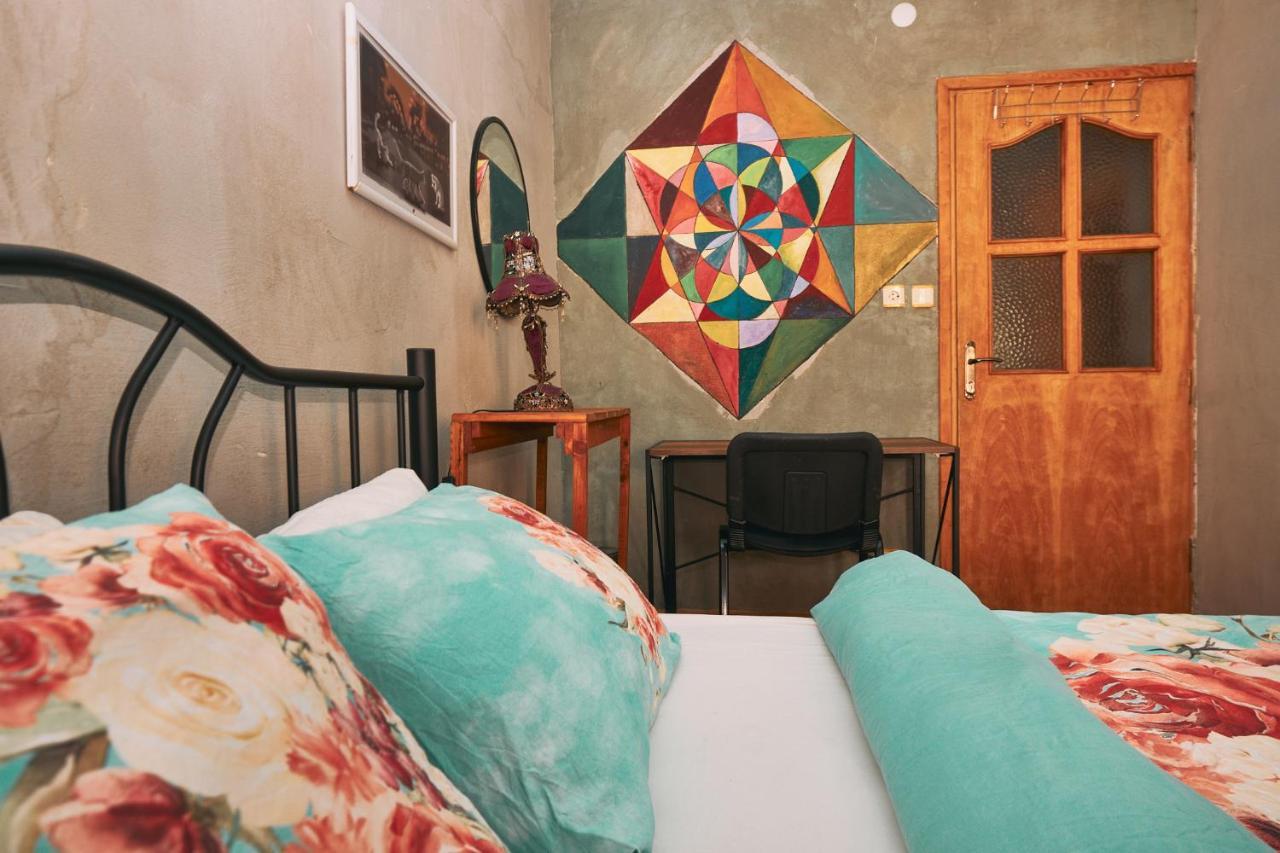 Hostel Vague Antalya Extérieur photo