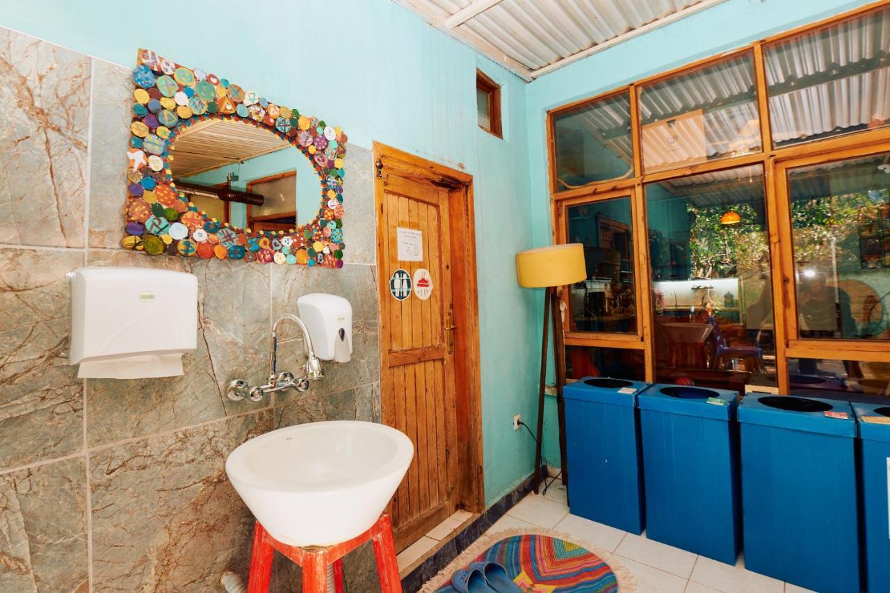 Hostel Vague Antalya Extérieur photo
